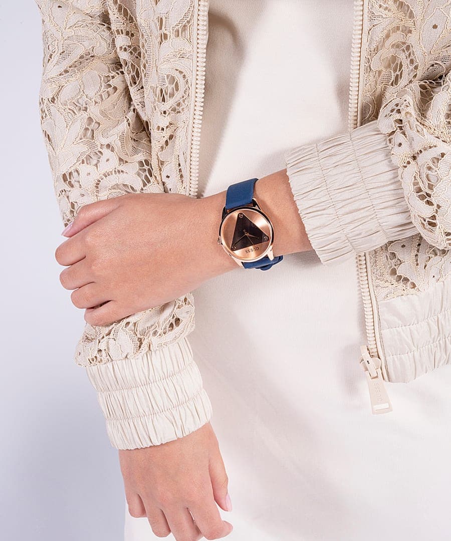 ROSE GOLD TONE CASE BLUE SILICONE WATCH