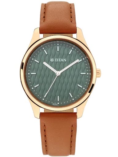 Titan Work Wear Green Dial & Leather Strap Women'S Watch 2639Wl01