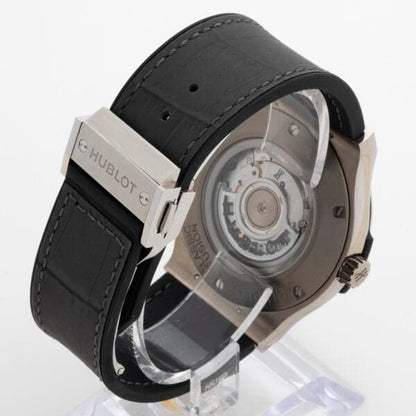 Classic Fusion Racing Grey 45mm in Titanium On Black Alligator Strap with Grey Dial 511.NX.7071.LR